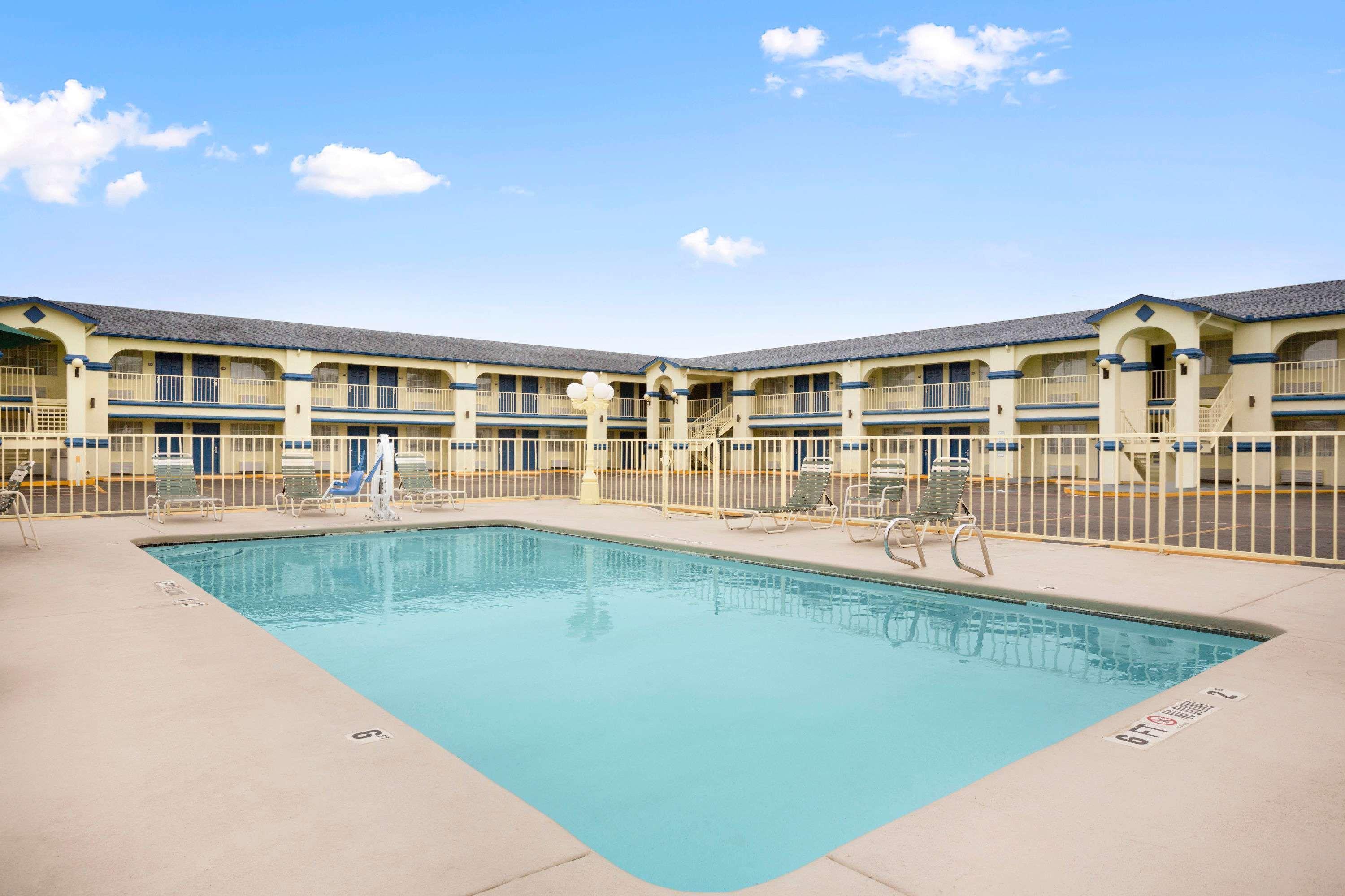 Travelodge by Wyndham Killeen/Fort Hood Eksteriør bilde